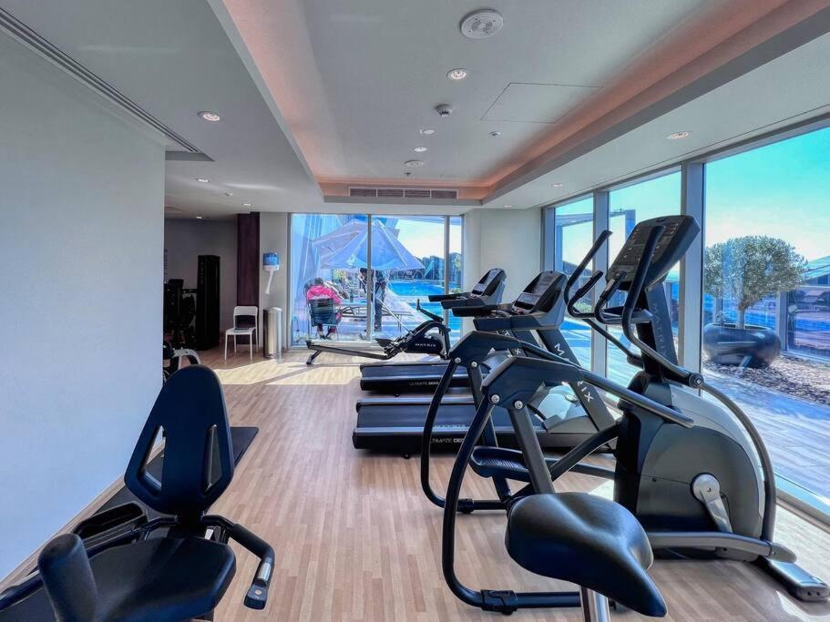 Daire Jone Brand-new Aptm Near Mall & Burj Khalifa *