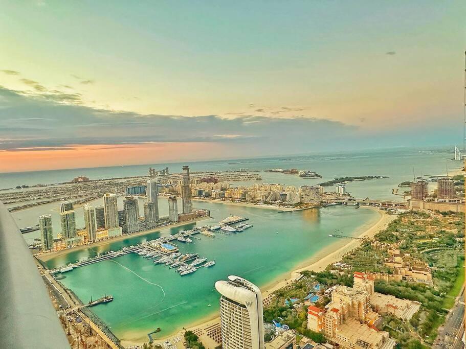 Your Scenic Dream Vacation * Dubai