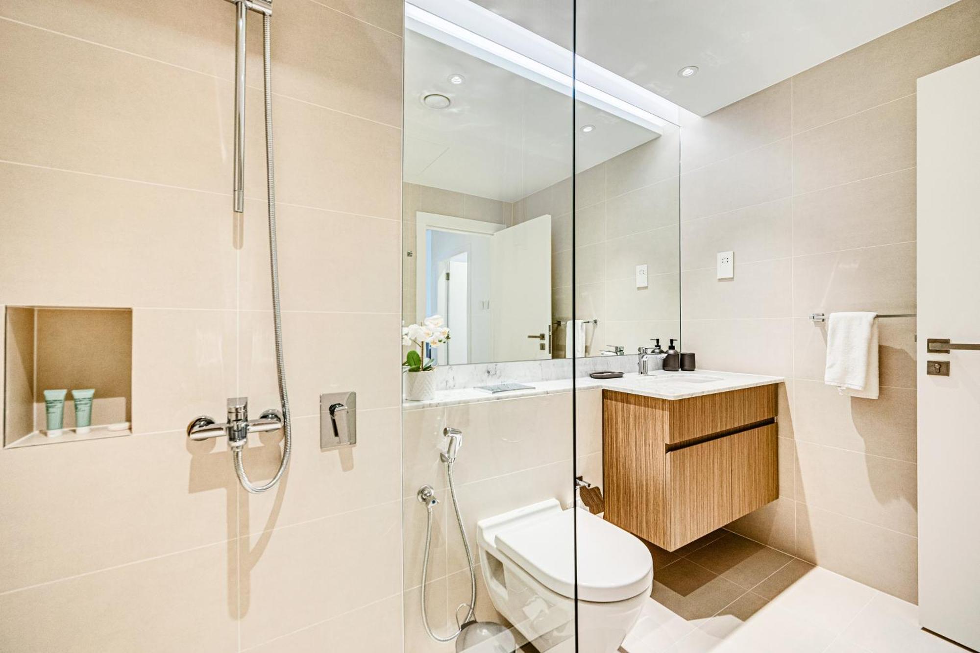 Apartment Splendid Brand New Near The