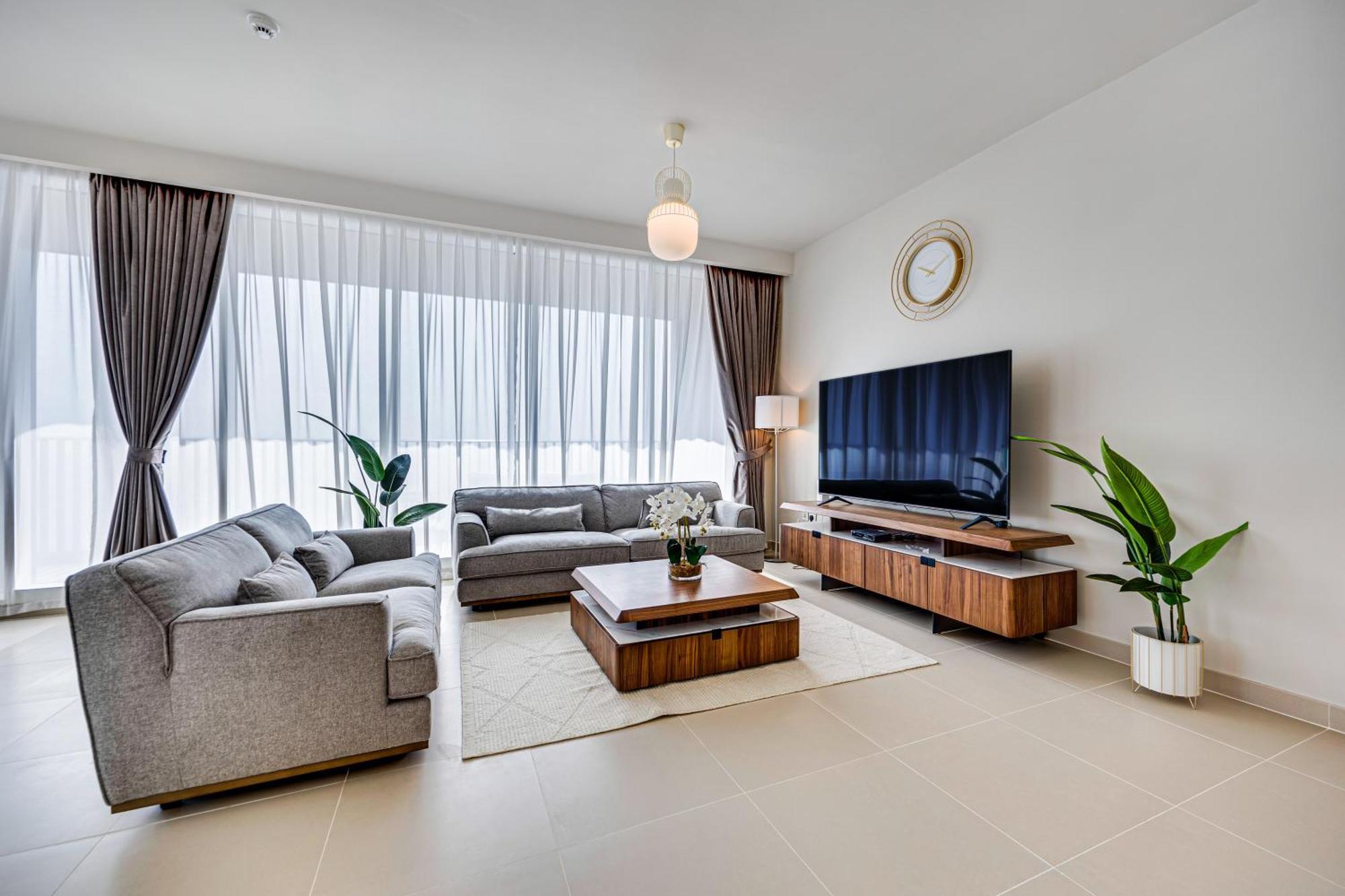 Comfy Family In Creek Harbour Apartment *