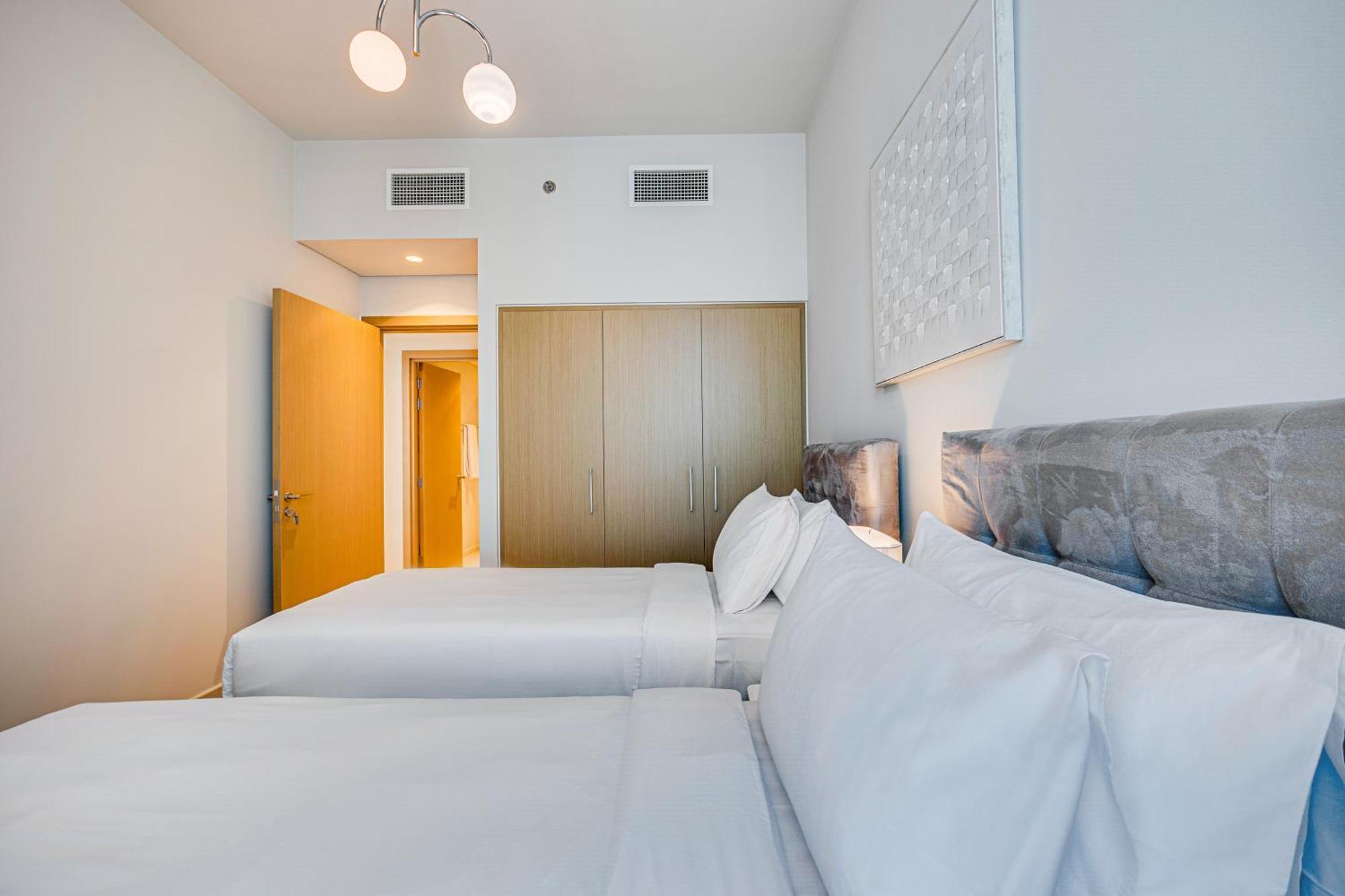 Apartment Comfy Family In Creek Harbour Dubai
