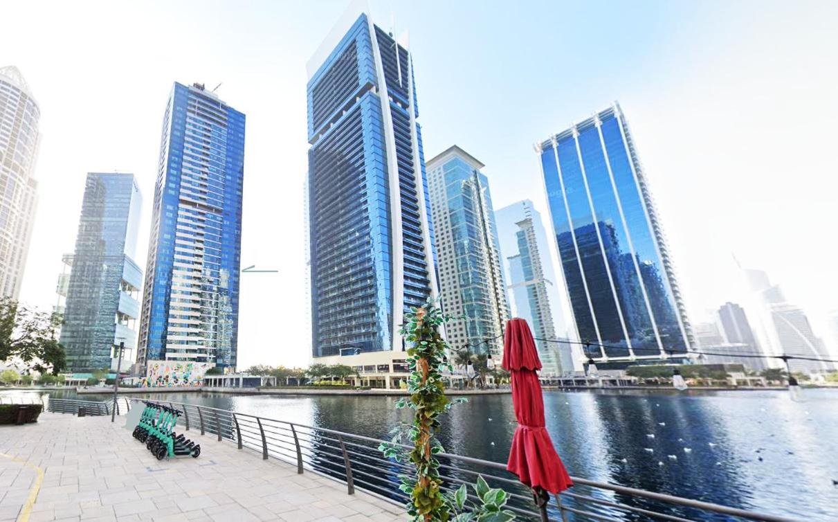Delux Studio Apartment Dubai Marina The Bay 5 Min Beach Jbr & 3 Min To Tram Station Apartment *