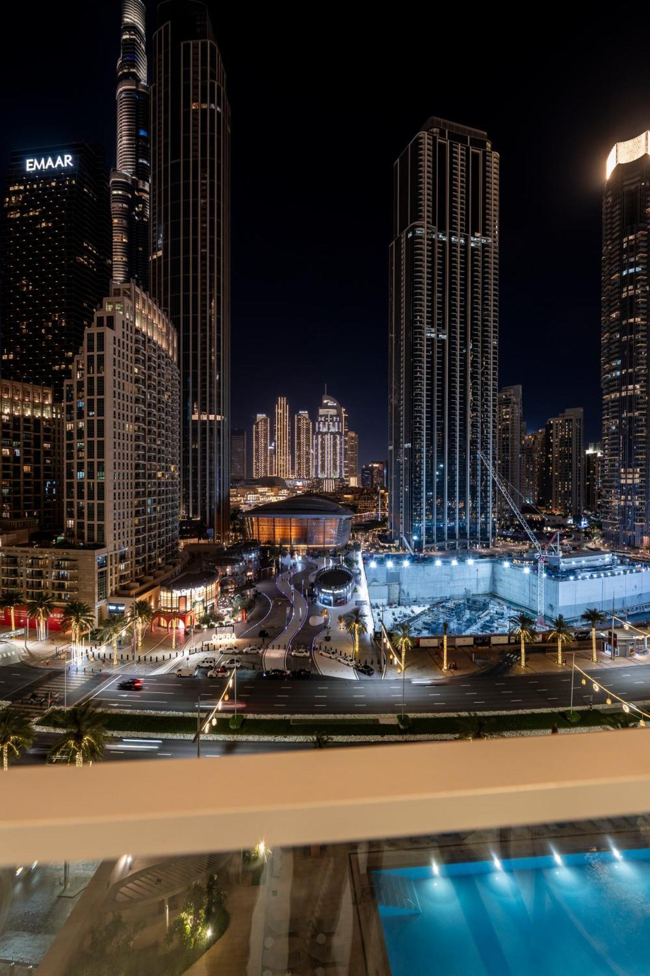3 Bedrooms Tower 1- Downtown Skylight Apartment Dubai