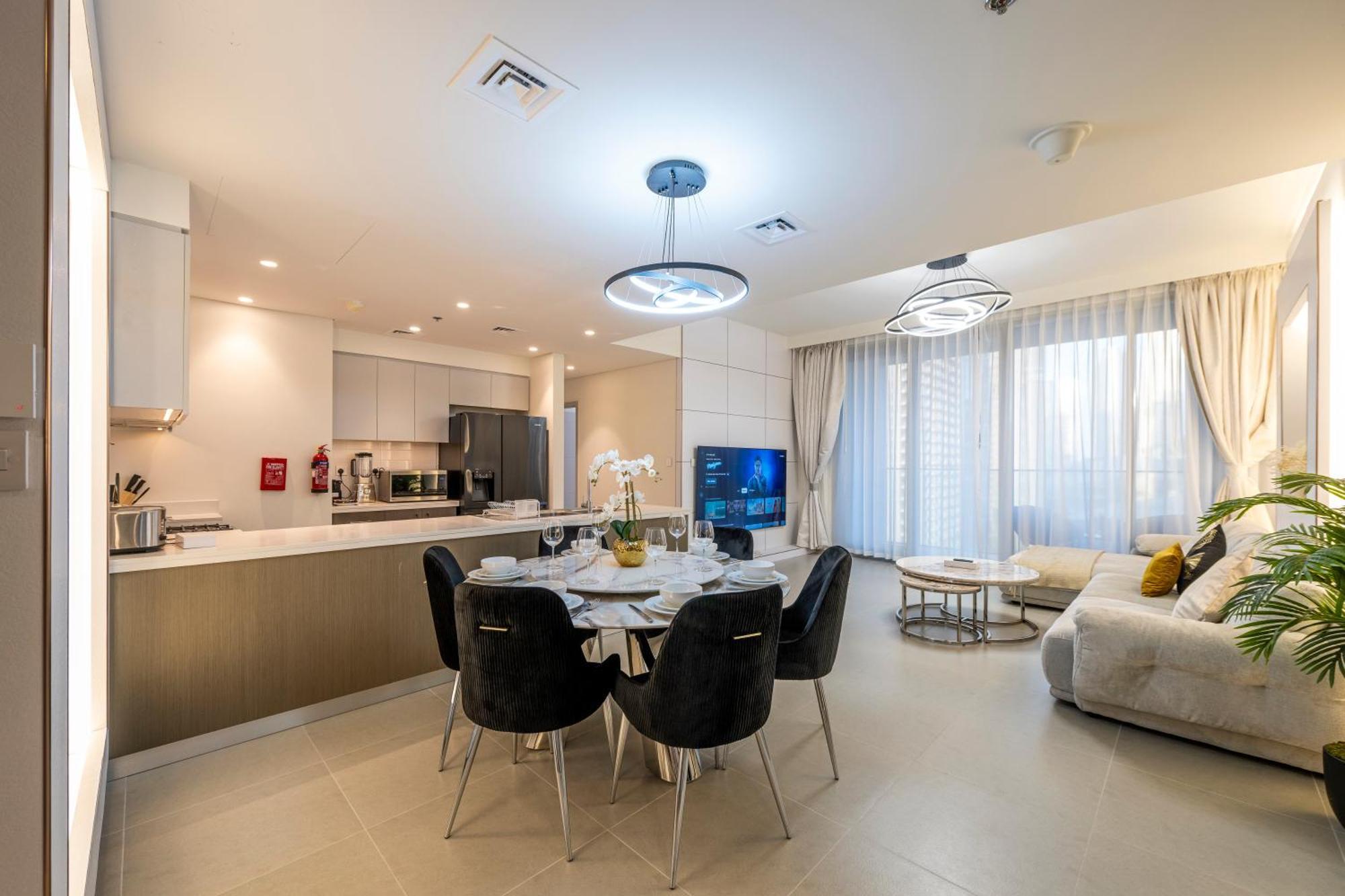 Apartment 3 Bedrooms Tower 1- Downtown Skylight