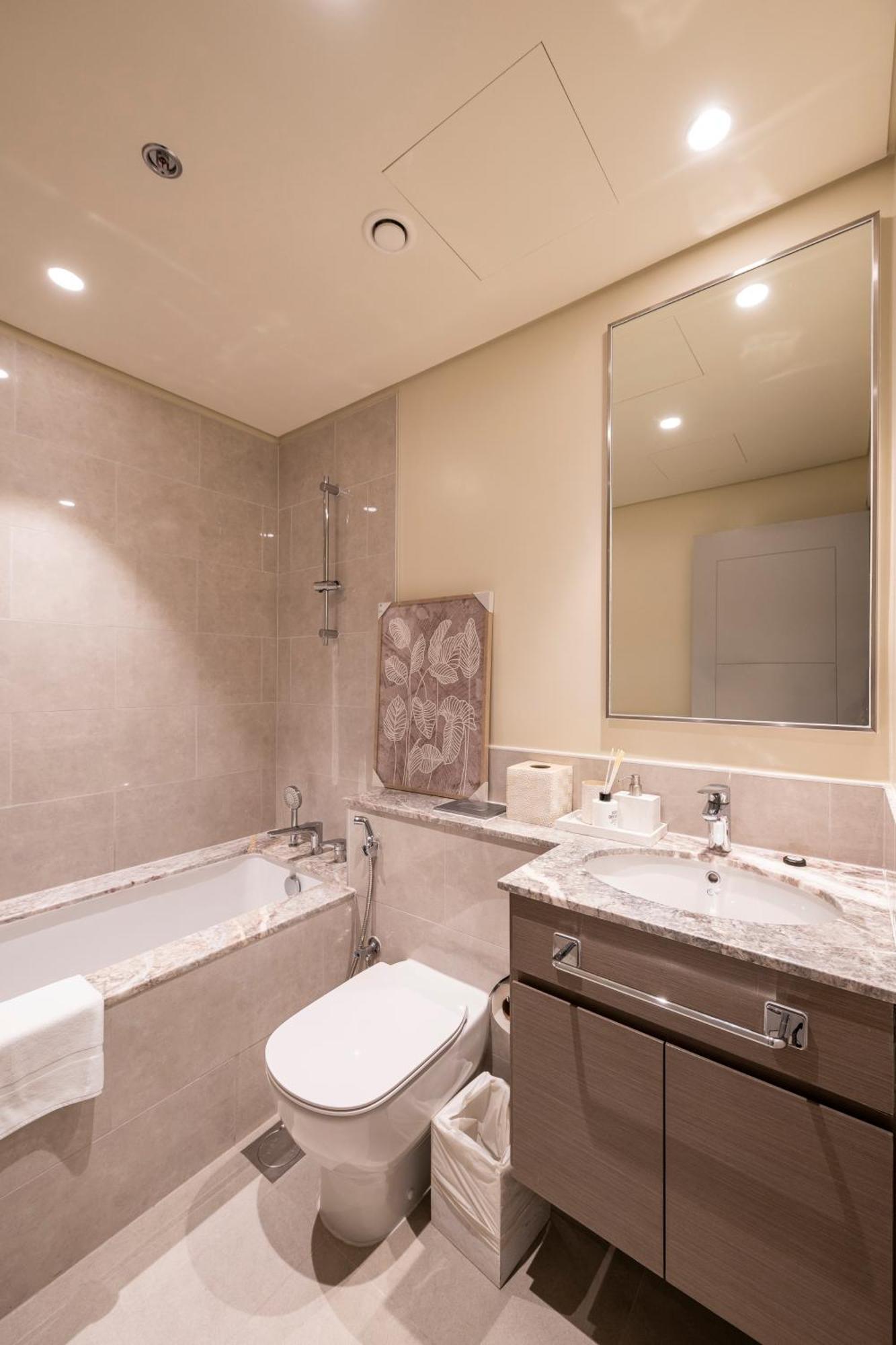 3 Bedrooms Tower 1- Downtown Skylight Dubai
