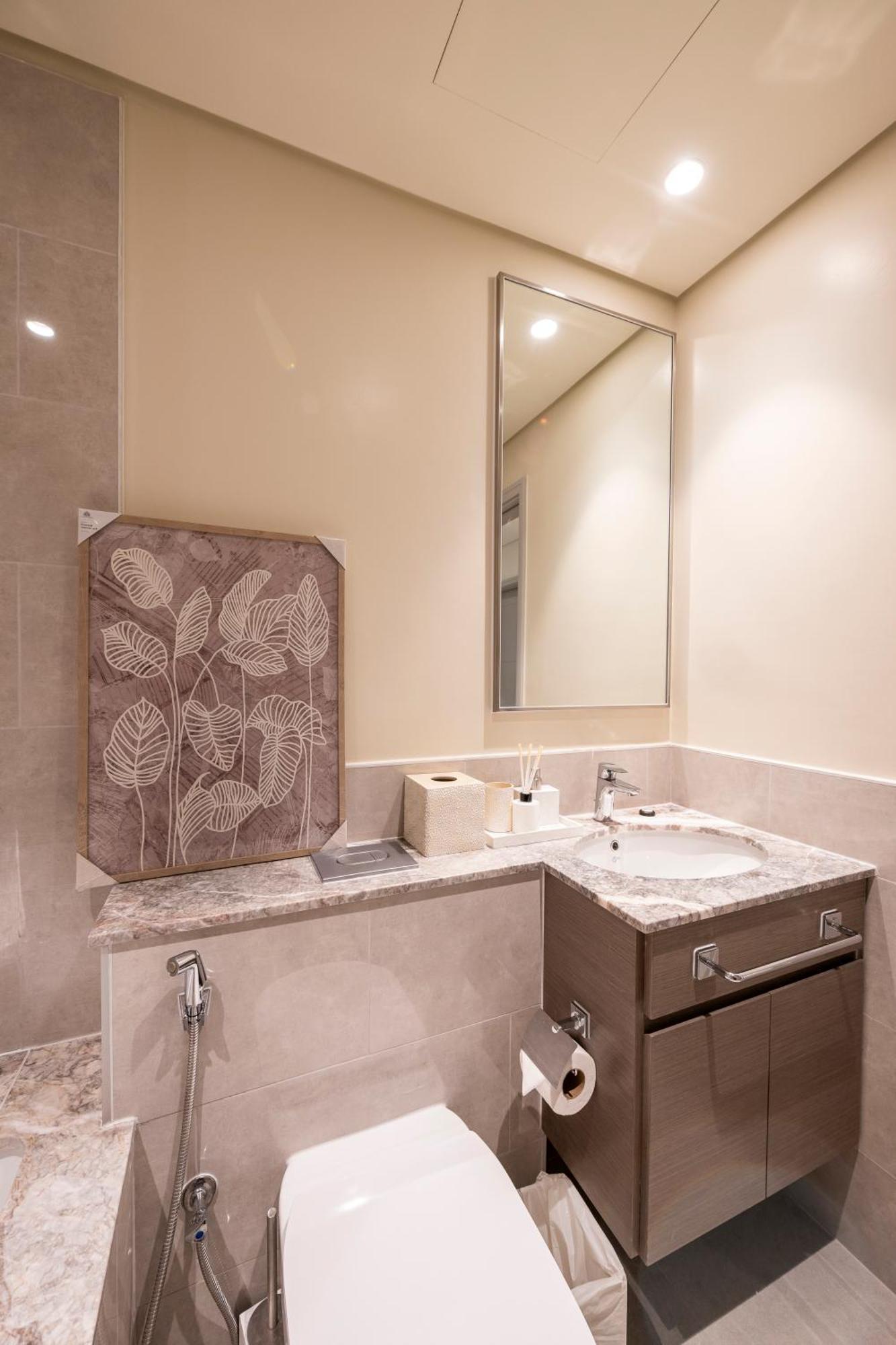 3 Bedrooms Tower 1- Downtown Skylight * Dubai