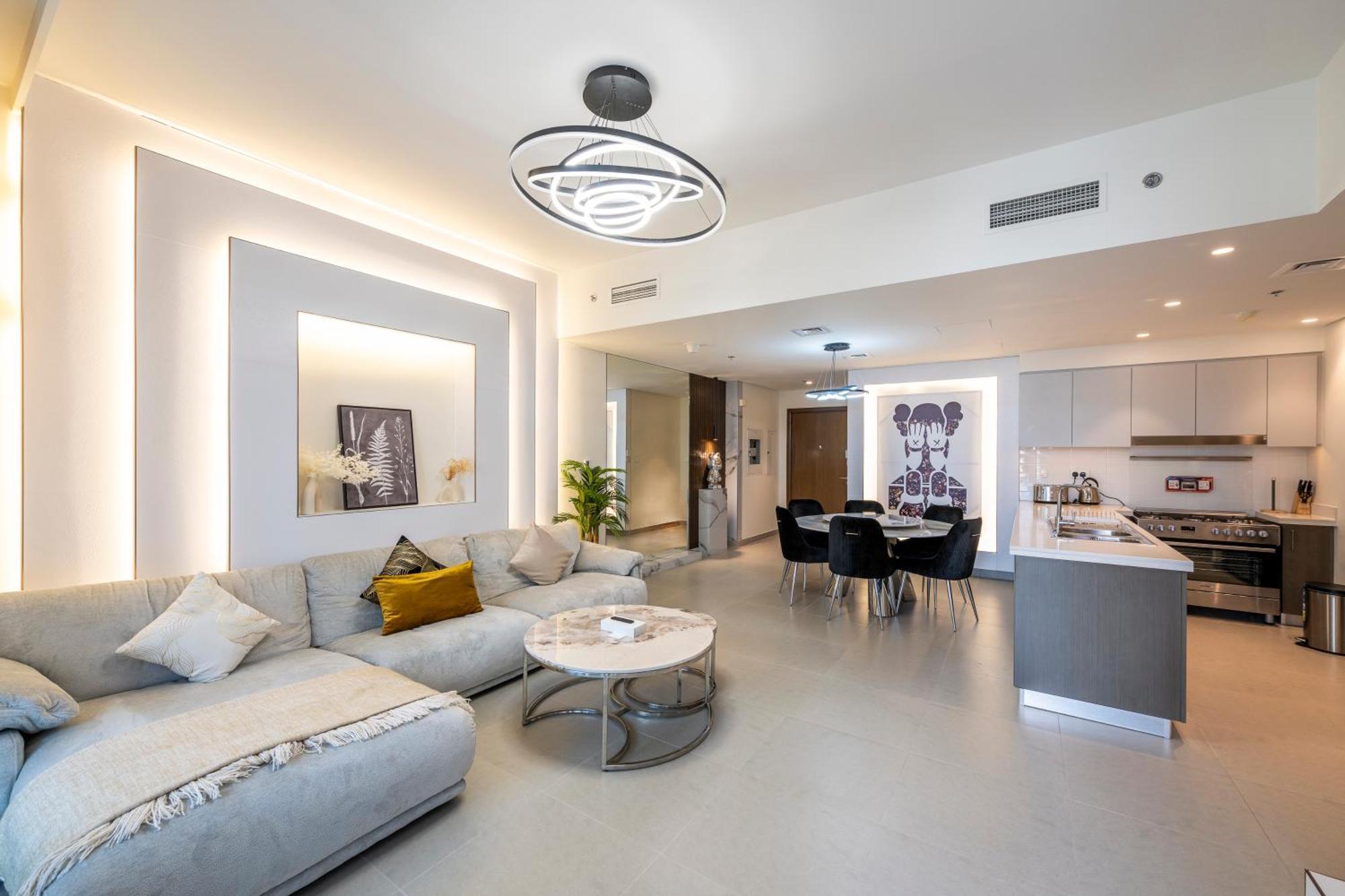 3 Bedrooms Tower 1- Downtown Skylight Dubai
