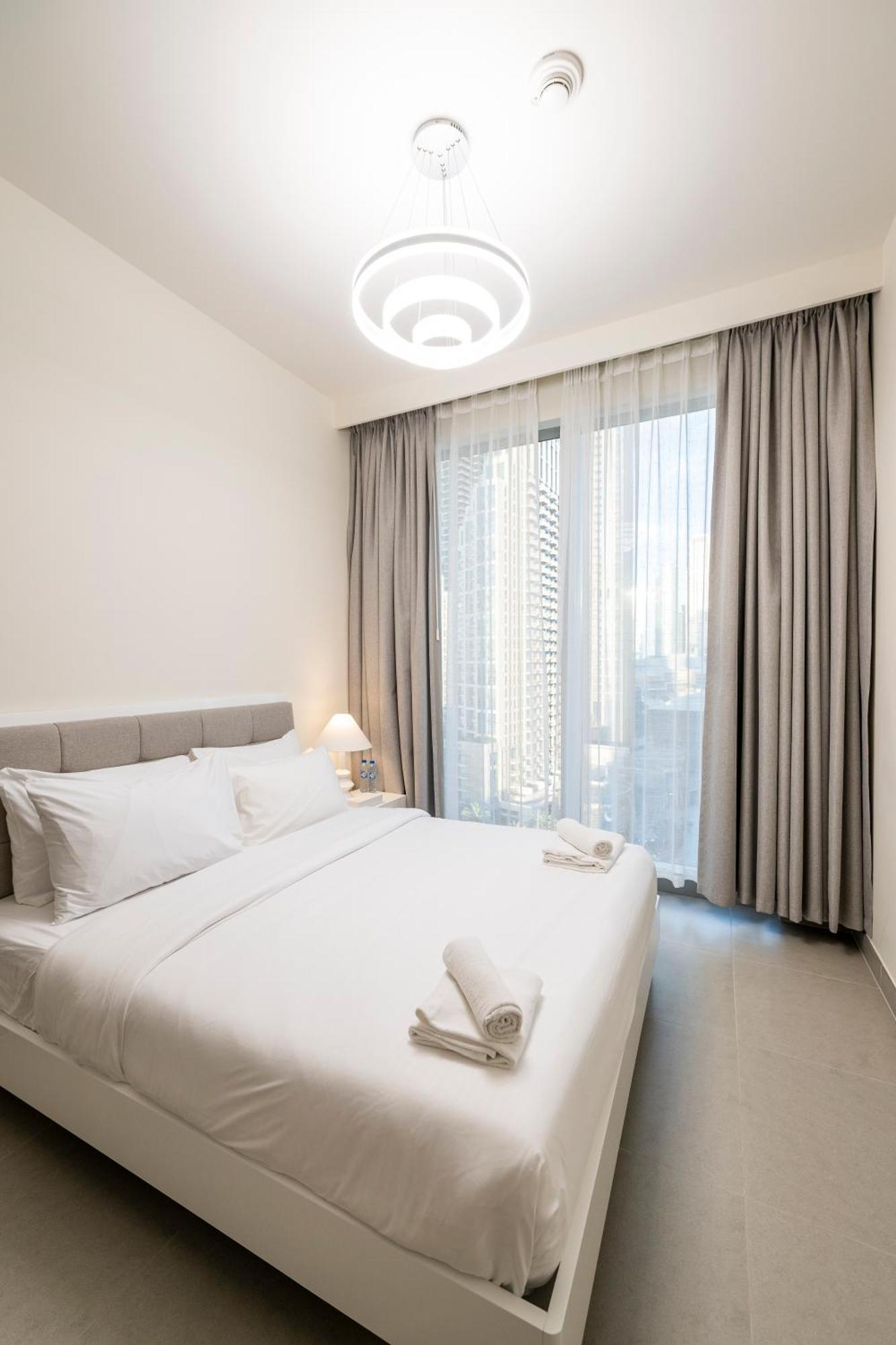Apartment 3 Bedrooms Tower 1- Downtown Skylight Dubai