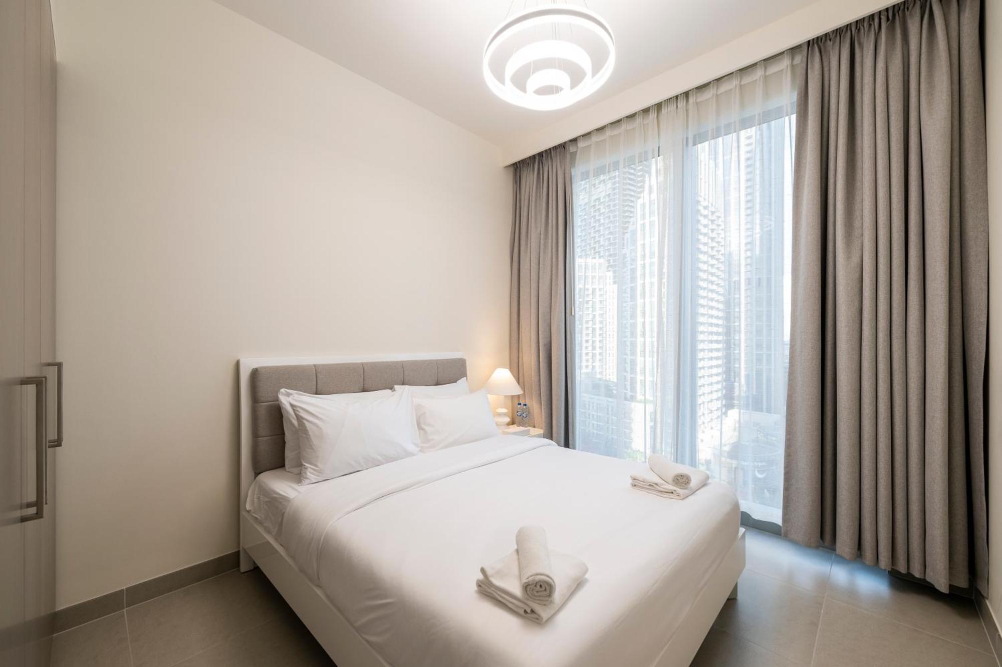 3 Bedrooms Tower 1- Downtown Skylight *