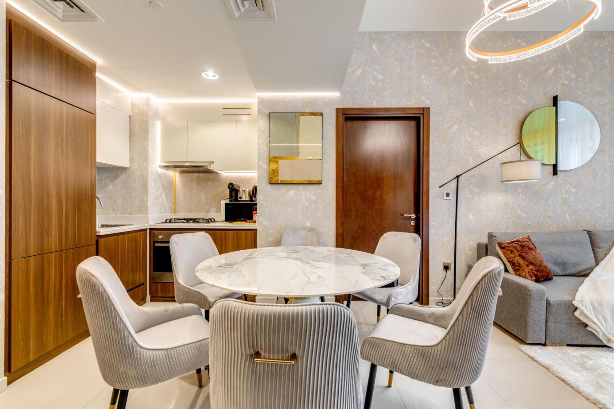 Globalstay. Luxury Near The Canal Daire Dubai