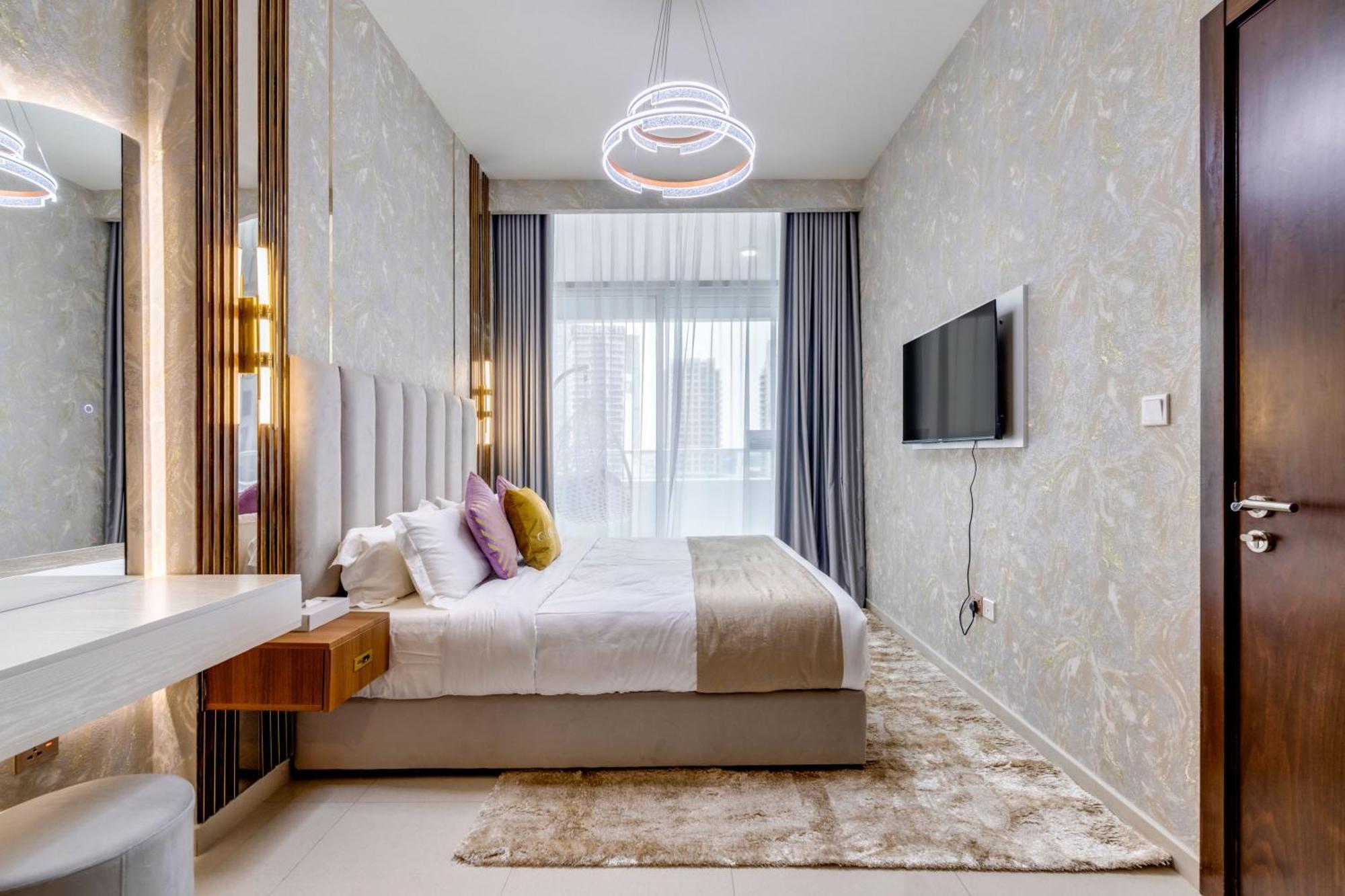 Globalstay. Luxury Near The Canal Daire Dubai