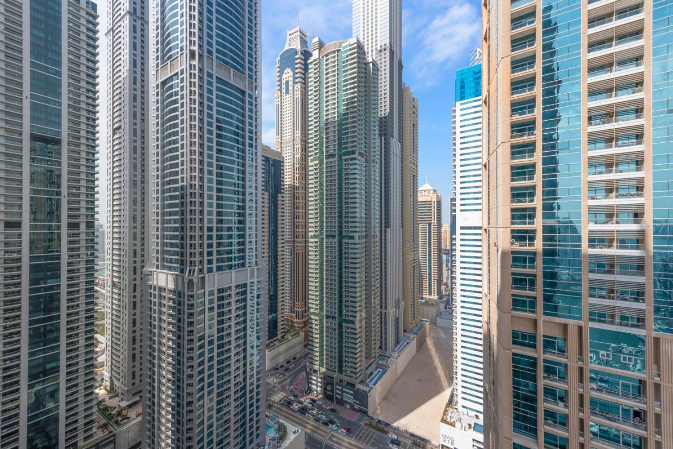 Stylish 1 Bedroom In Marina Apartment