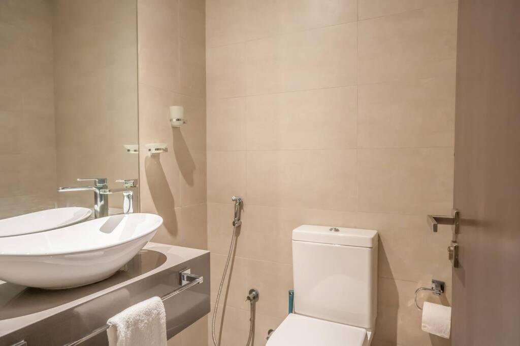 Specious Pool View One Bed Apartment Dubai