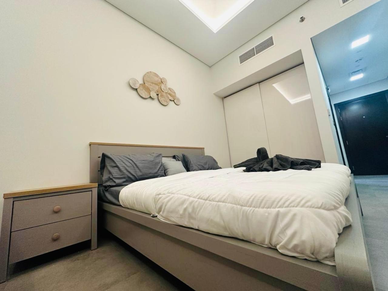 Retreat At Business Bay! 5 Mins From Downtown *