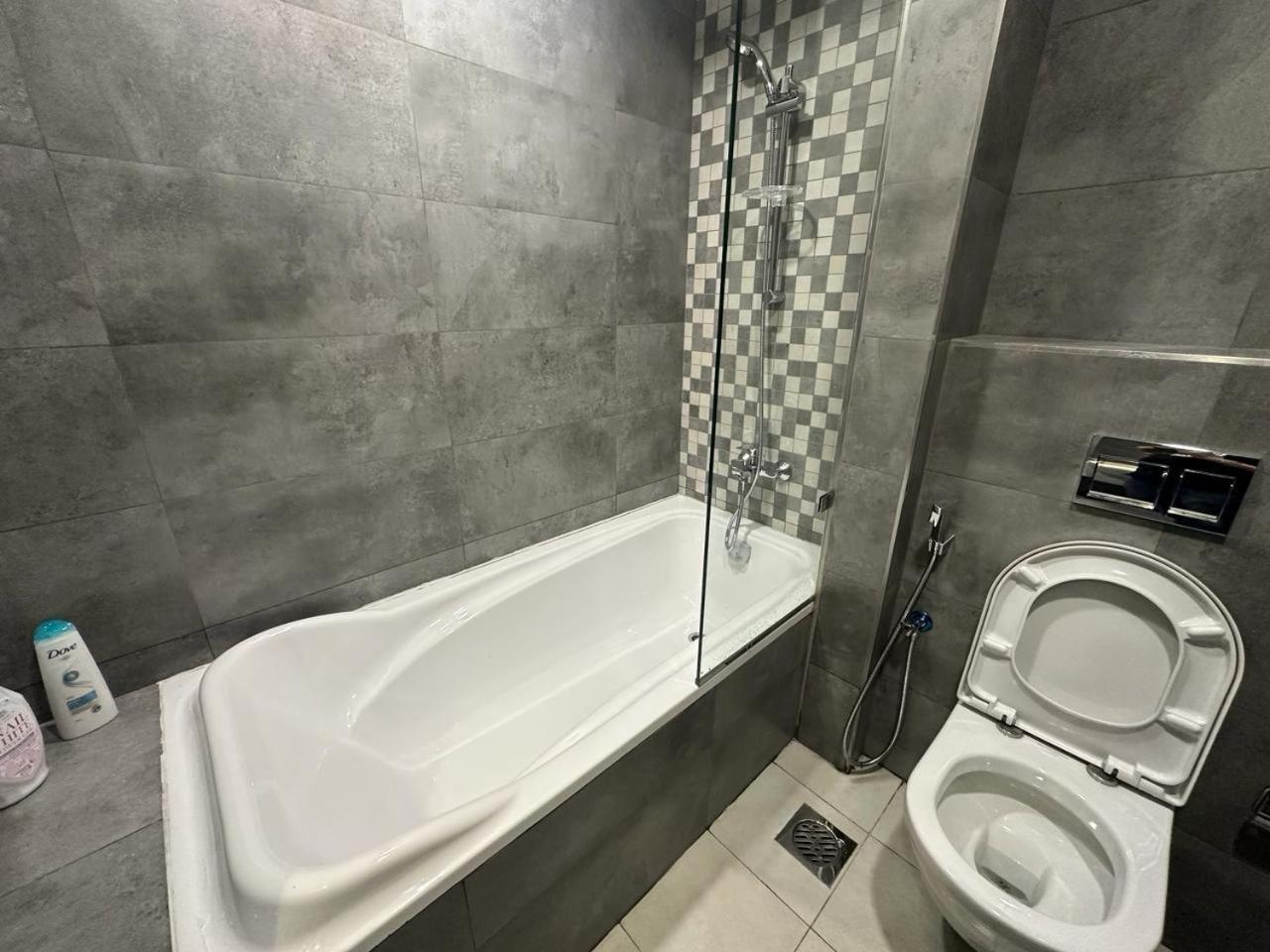 Retreat At Business Bay! 5 Mins From Downtown *