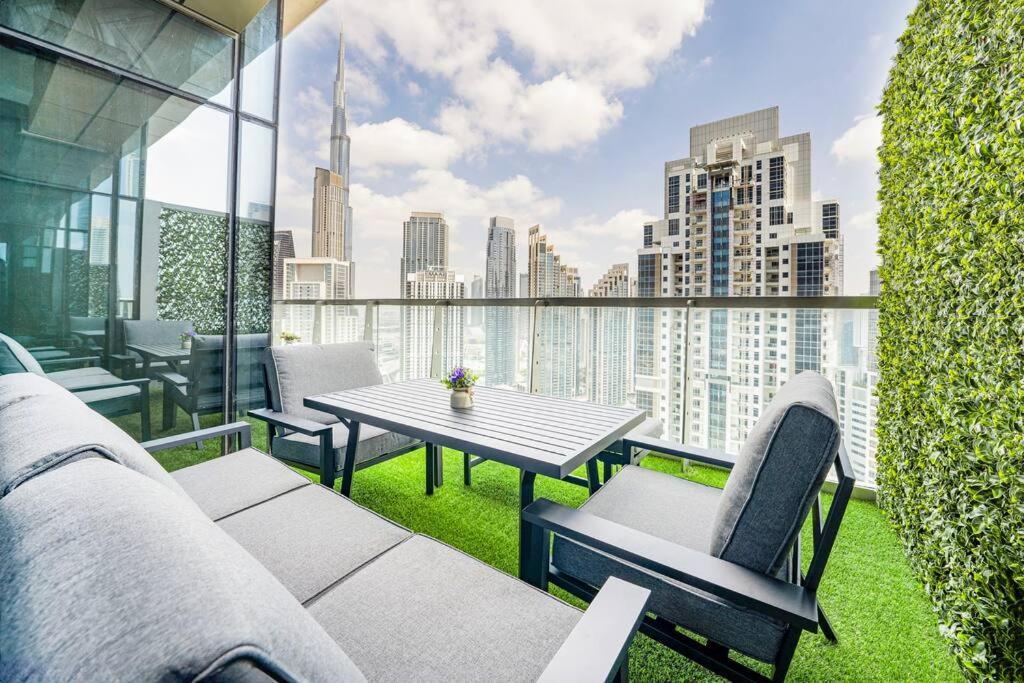Paramount Midtown - Burj Khalifa Views Daire Dubai