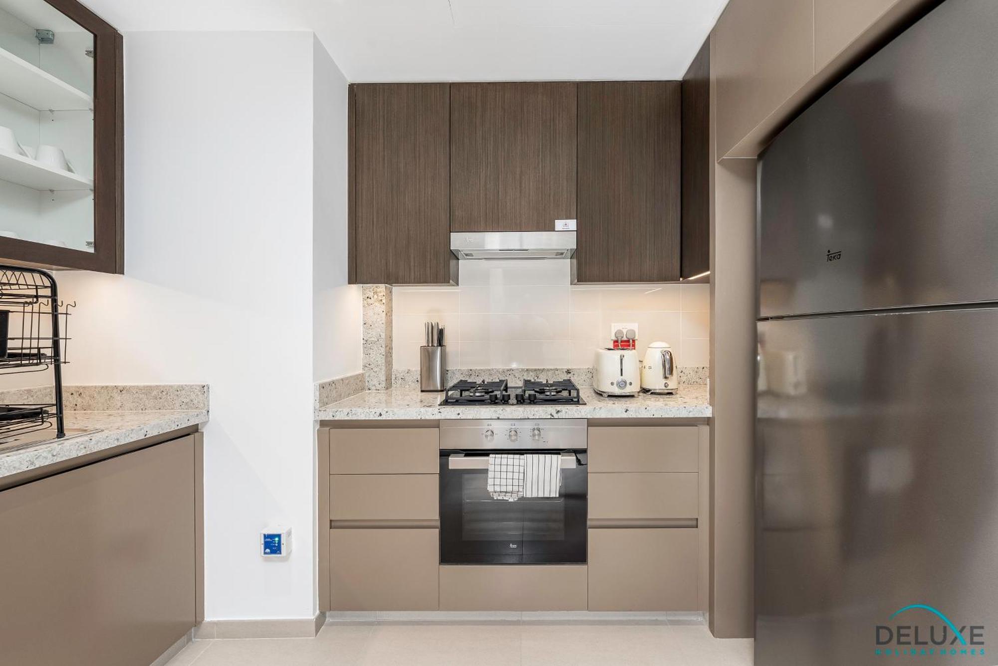 Limited Time Offer Stunning 2br At Great Price By Deluxe Homes