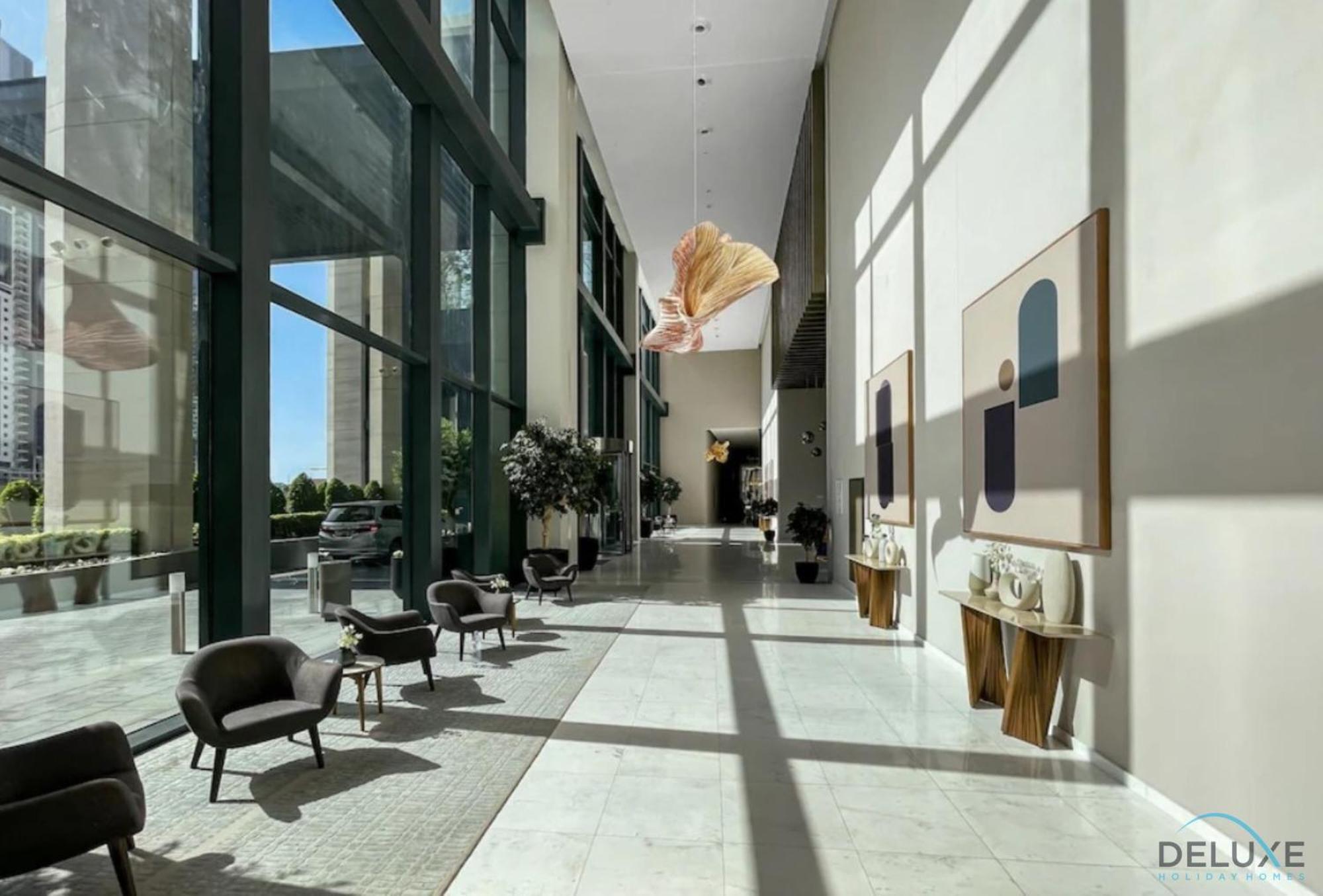 Limited Time Offer Stunning 2br At Great Price By Deluxe Homes Apartment Dubai