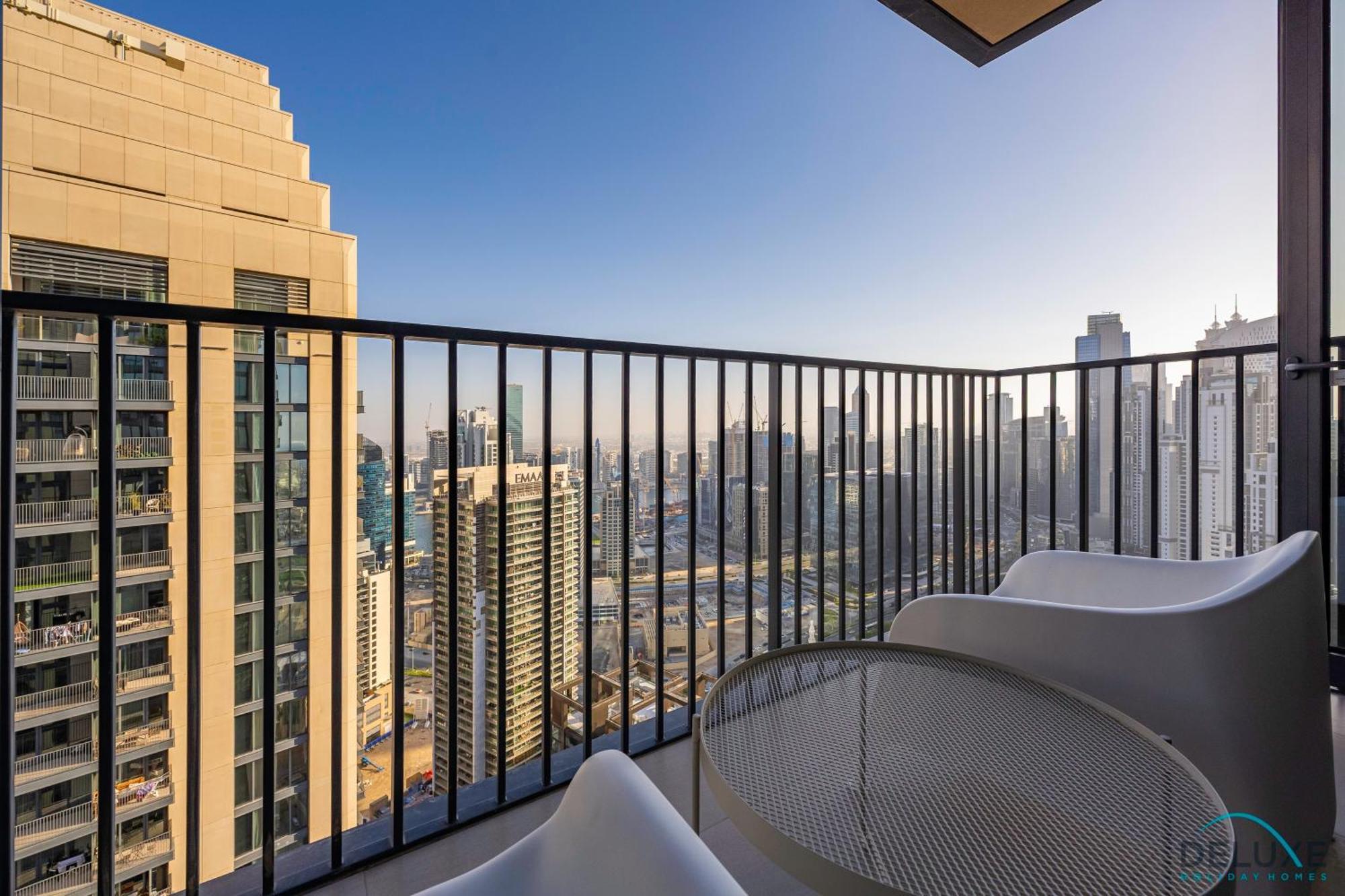 Limited Time Offer Stunning 2br At Great Price By Deluxe Homes *