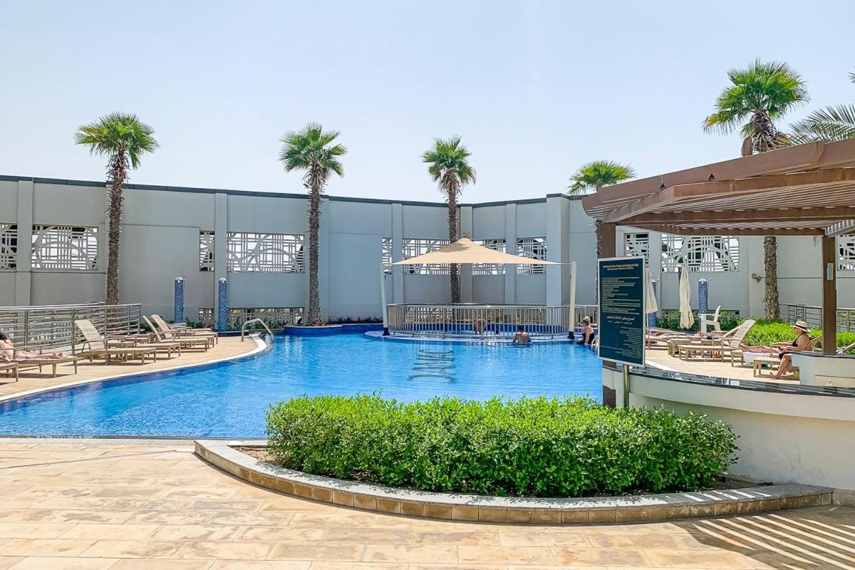 Frank Porter - Capital Bay Tower B Daire Dubai