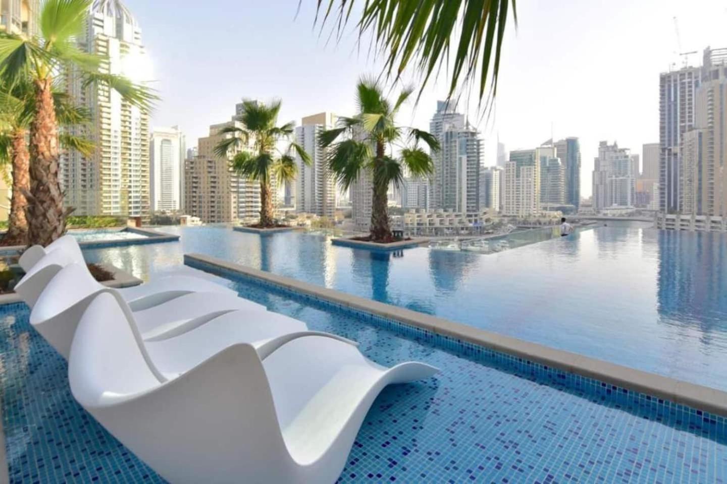 Apartment Luxurious 3brmaid With Stunning Marina Views Dubai