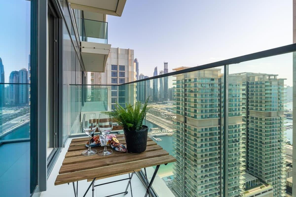 Apartment Frank Porter - Vista Tower 2 Dubai