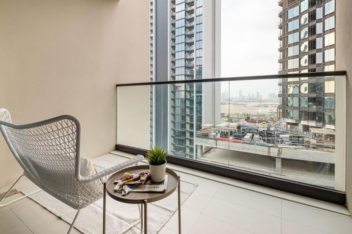 Frank Porter - Wilton Terraces 1 * Dubai