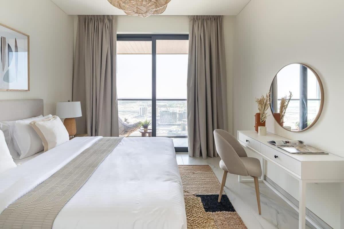 Frank Porter - One Park Avenue Apartment Dubai