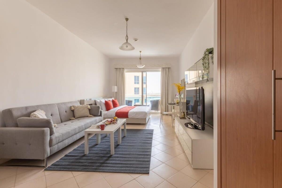 Frank Porter - Vista Apartment