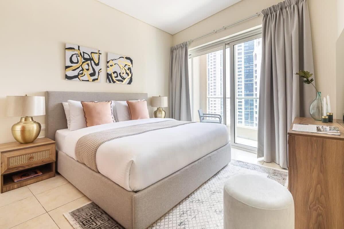 Frank Porter - Marina Heights 1 Apartamento *