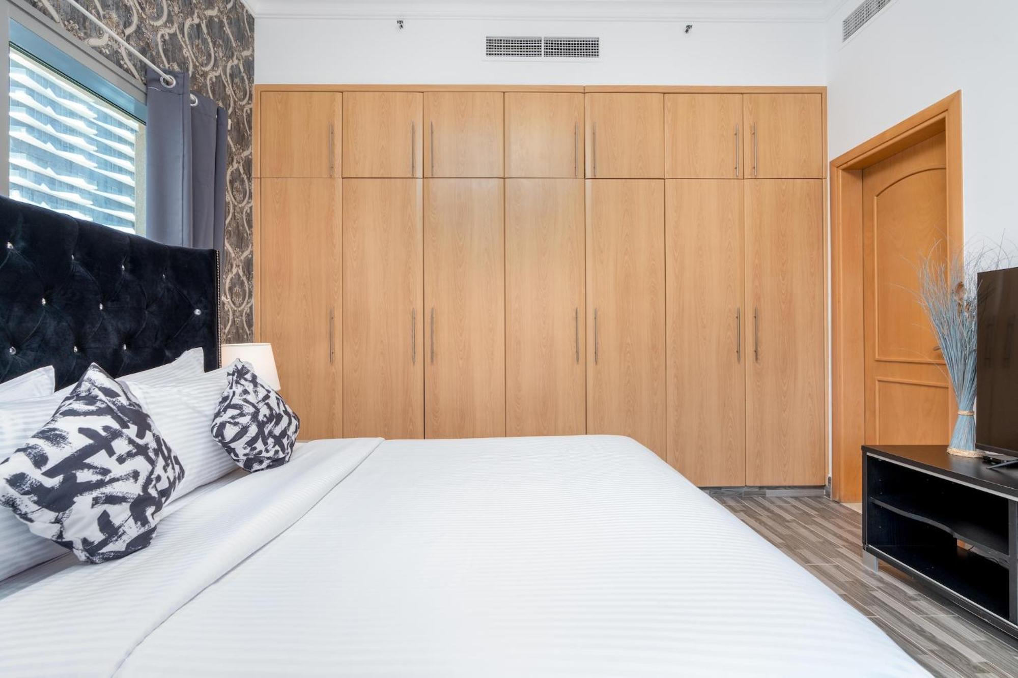 Apartment Marina Views - Walking Distance To Beaches - Cityapartmentstay Dubai