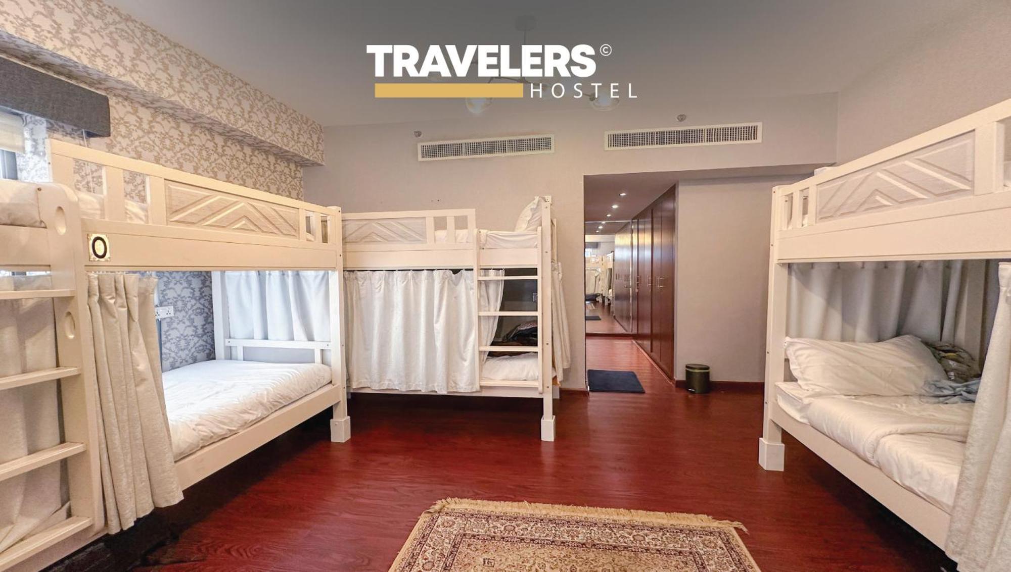 Travelers - Marina Hostel