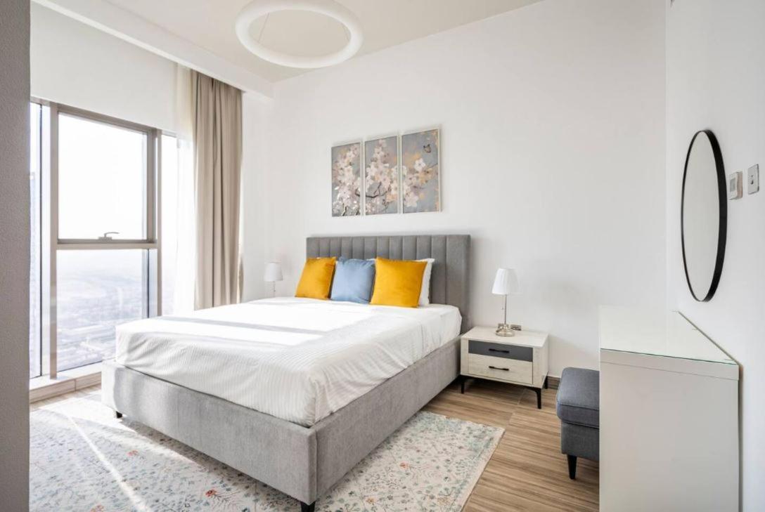 One Bed Mbl Jlt Apartment