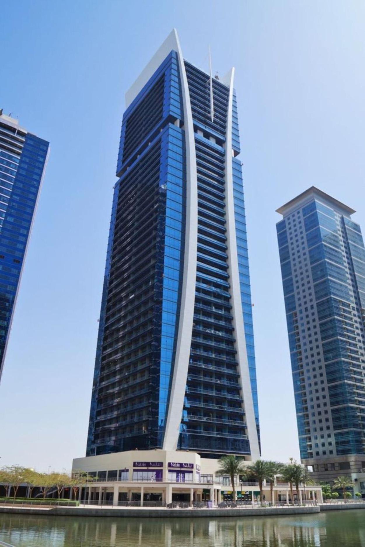 Click Stay - Jlt - Studio & Balcony Lakes View Entire Apartment -Jn