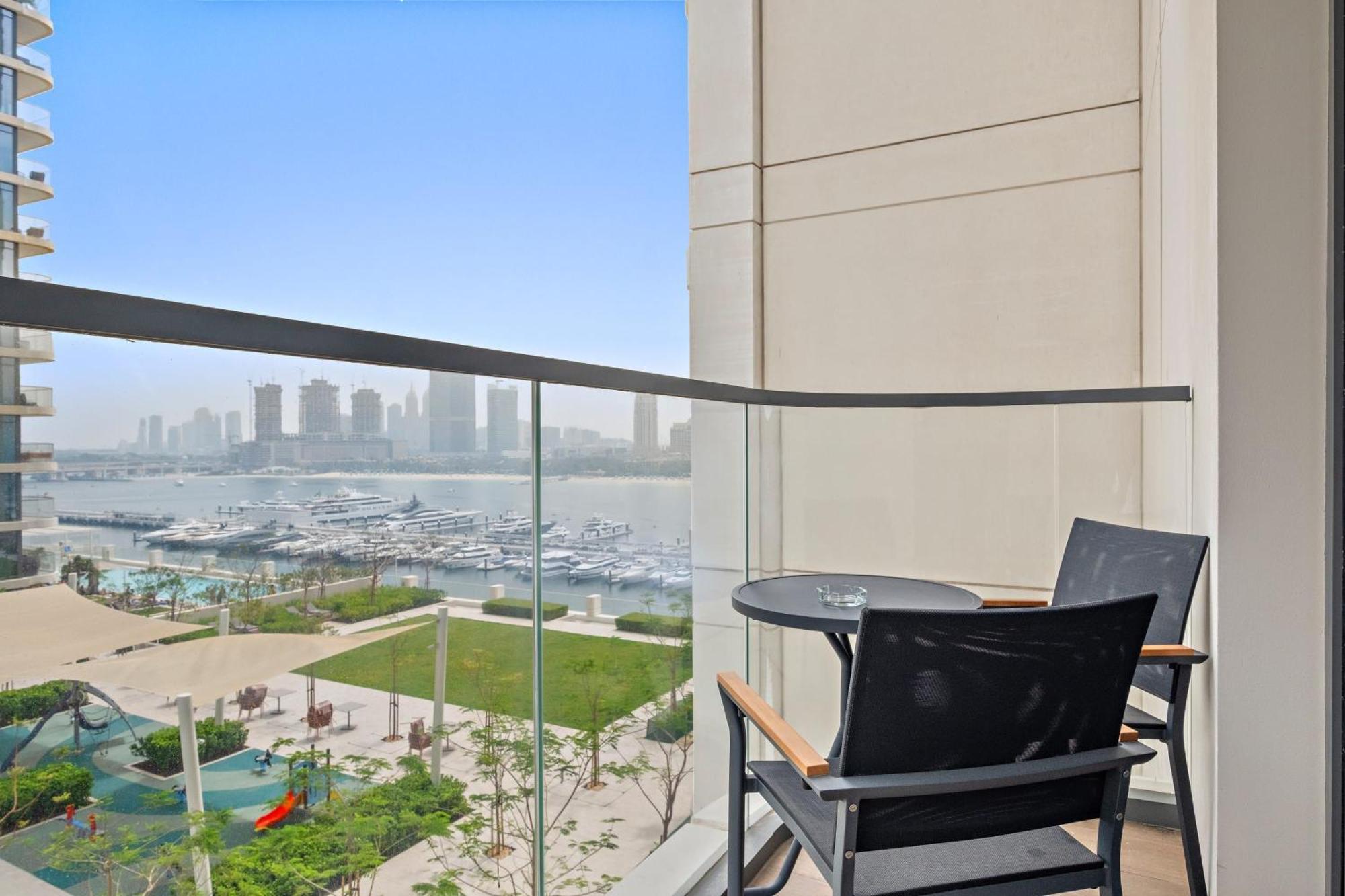 Silkhaus Vibes In Tower With Private Apartment