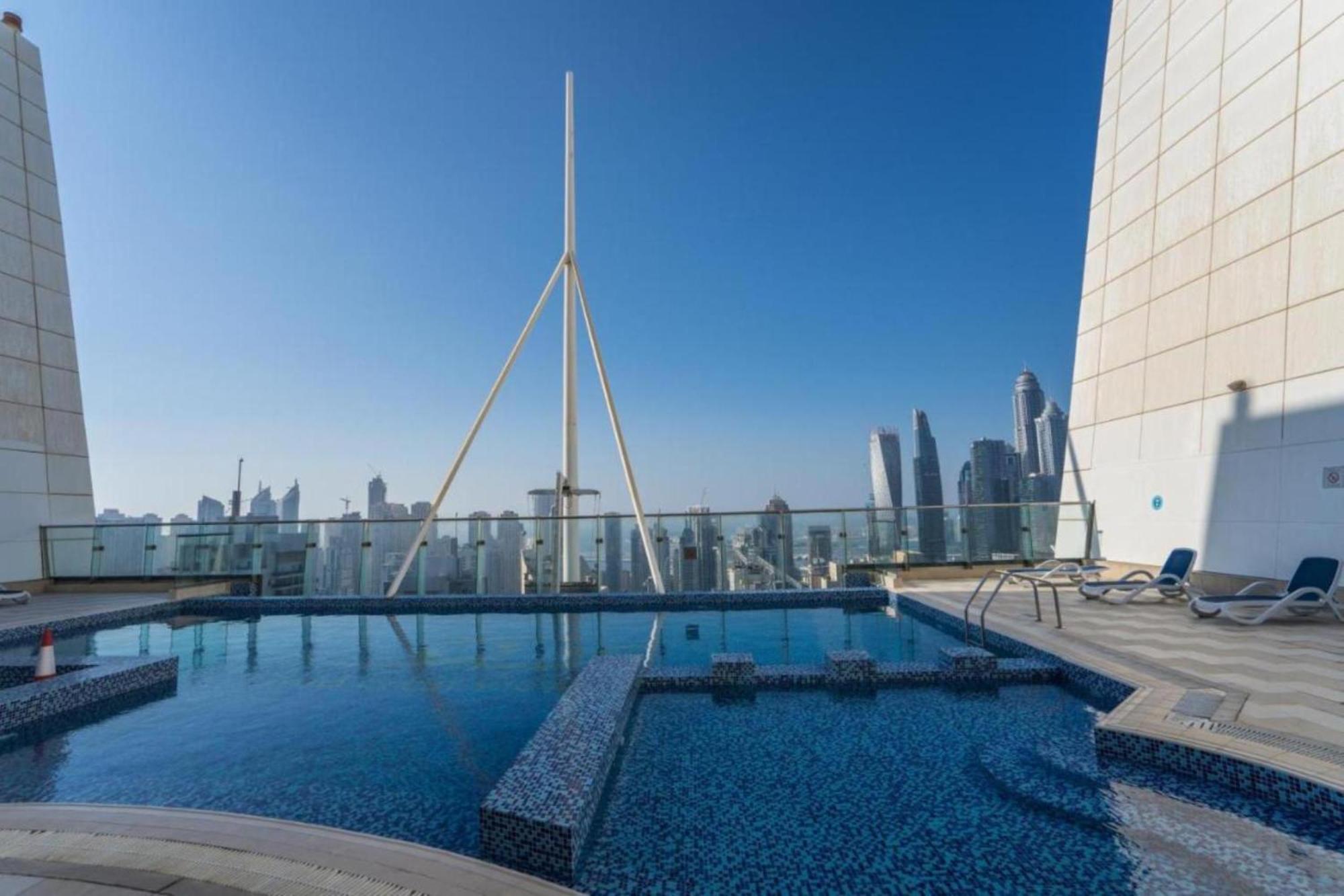 Click Stay - Jlt - Studio & Balcony Lakes View Entire Apartment -Jn * Dubai