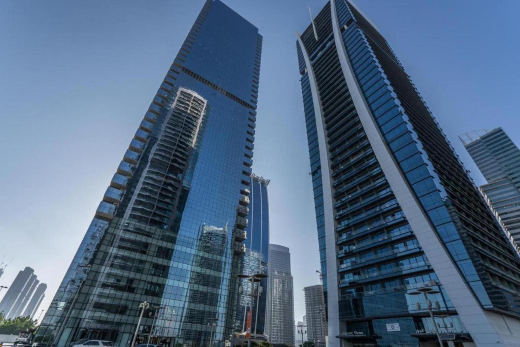 Click Stay - Jlt - Studio & Balcony Lakes View Entire Apartment -Jn Apartment