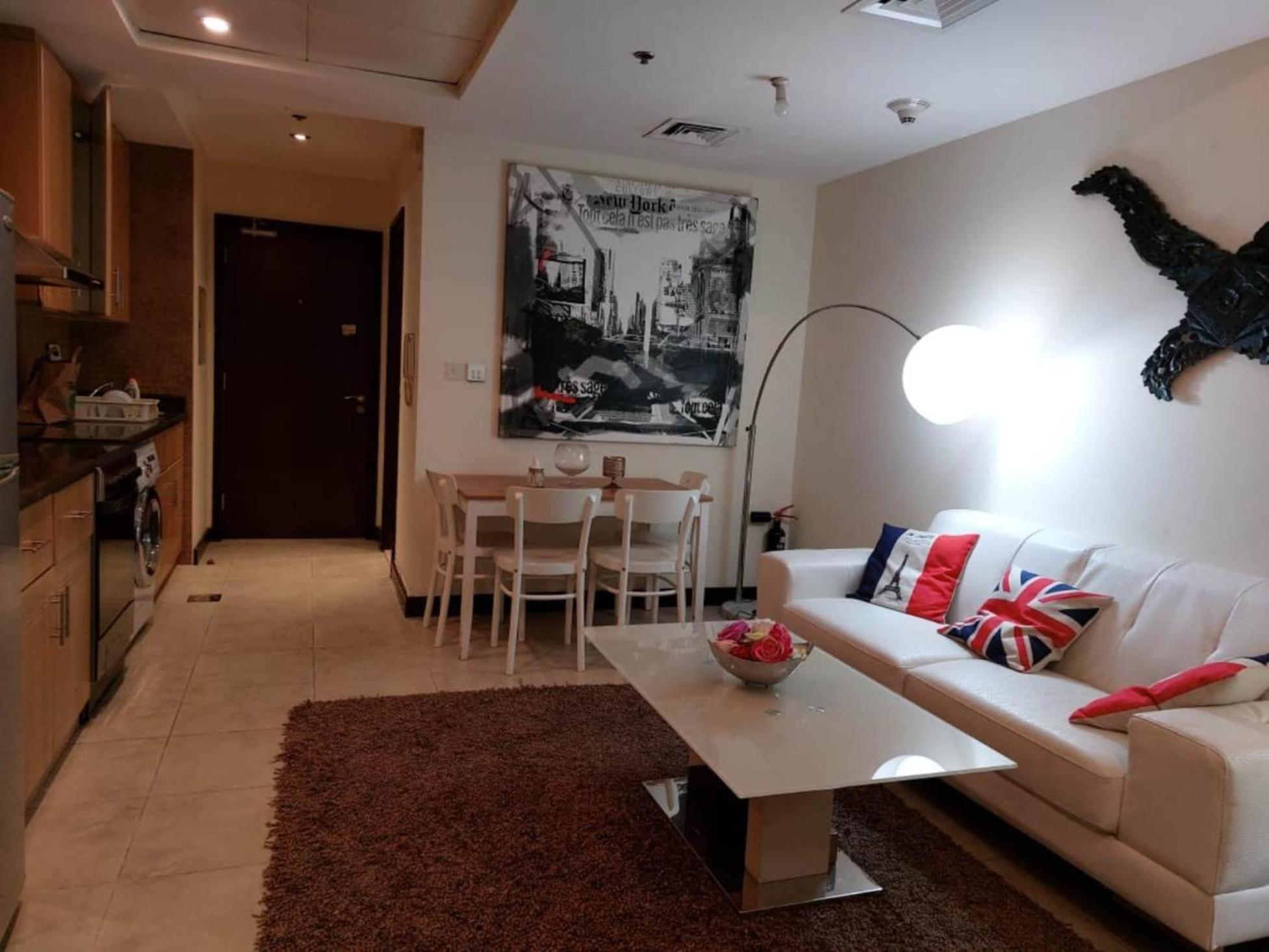 Apartment Click Stay - Jlt - Studio & Balcony Lakes View Entire Apartment -Jn