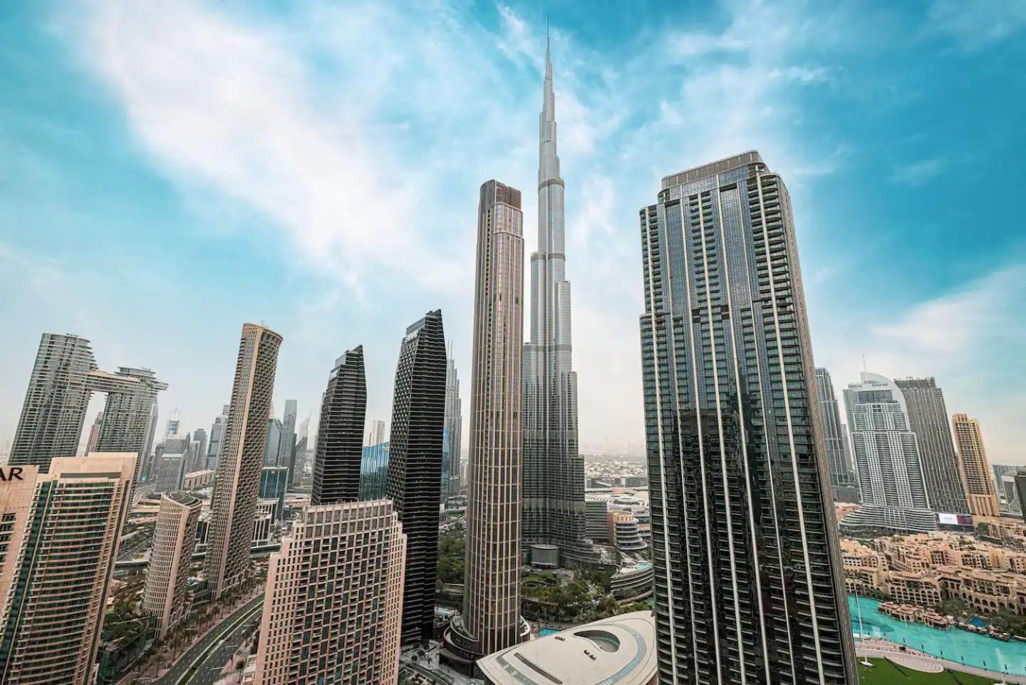 Apartamento Burj Crown - New Sky High, Near Burj Khalifa, Boulevard View, Opposite Mall