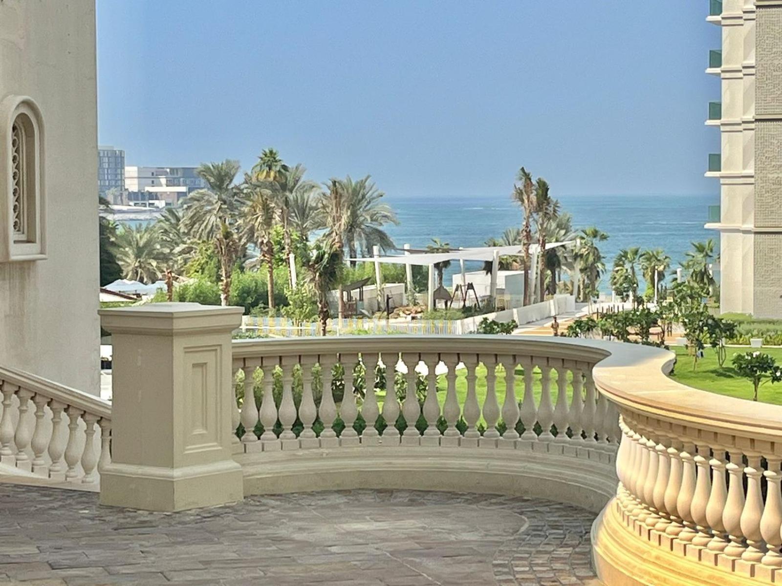 Amazing 1bdr In Jbr- Beach Access And Lake View Daire *