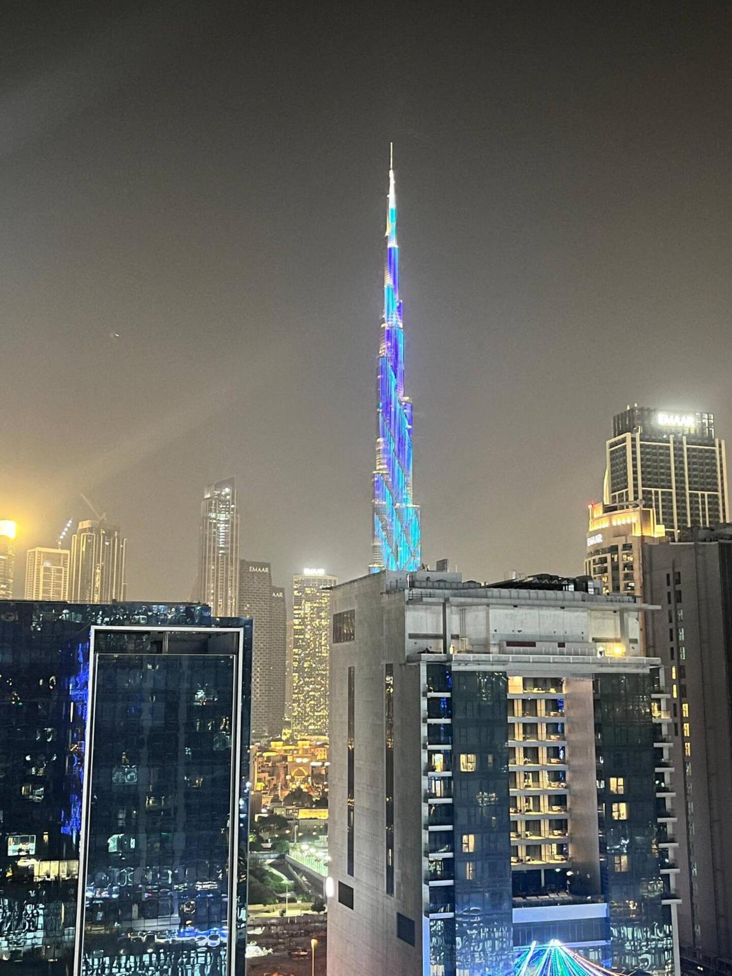 5-star Burj Khalifa View In Boho With Pool & Gym! Apartment