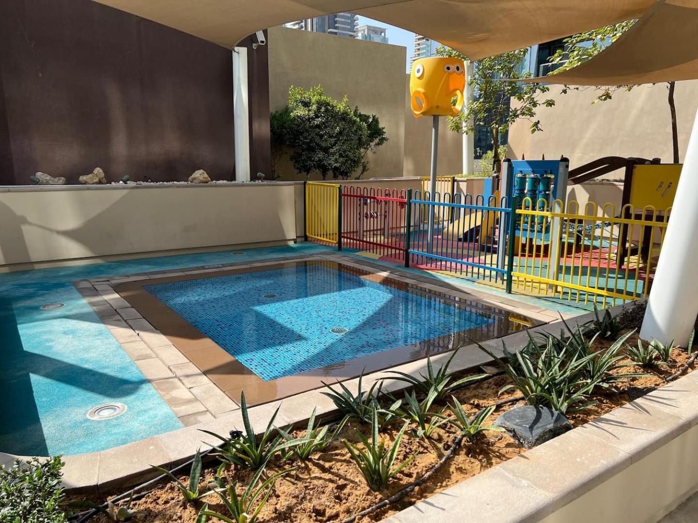 Luxurious 3brmaid With Stunning Marina Views Apartment *