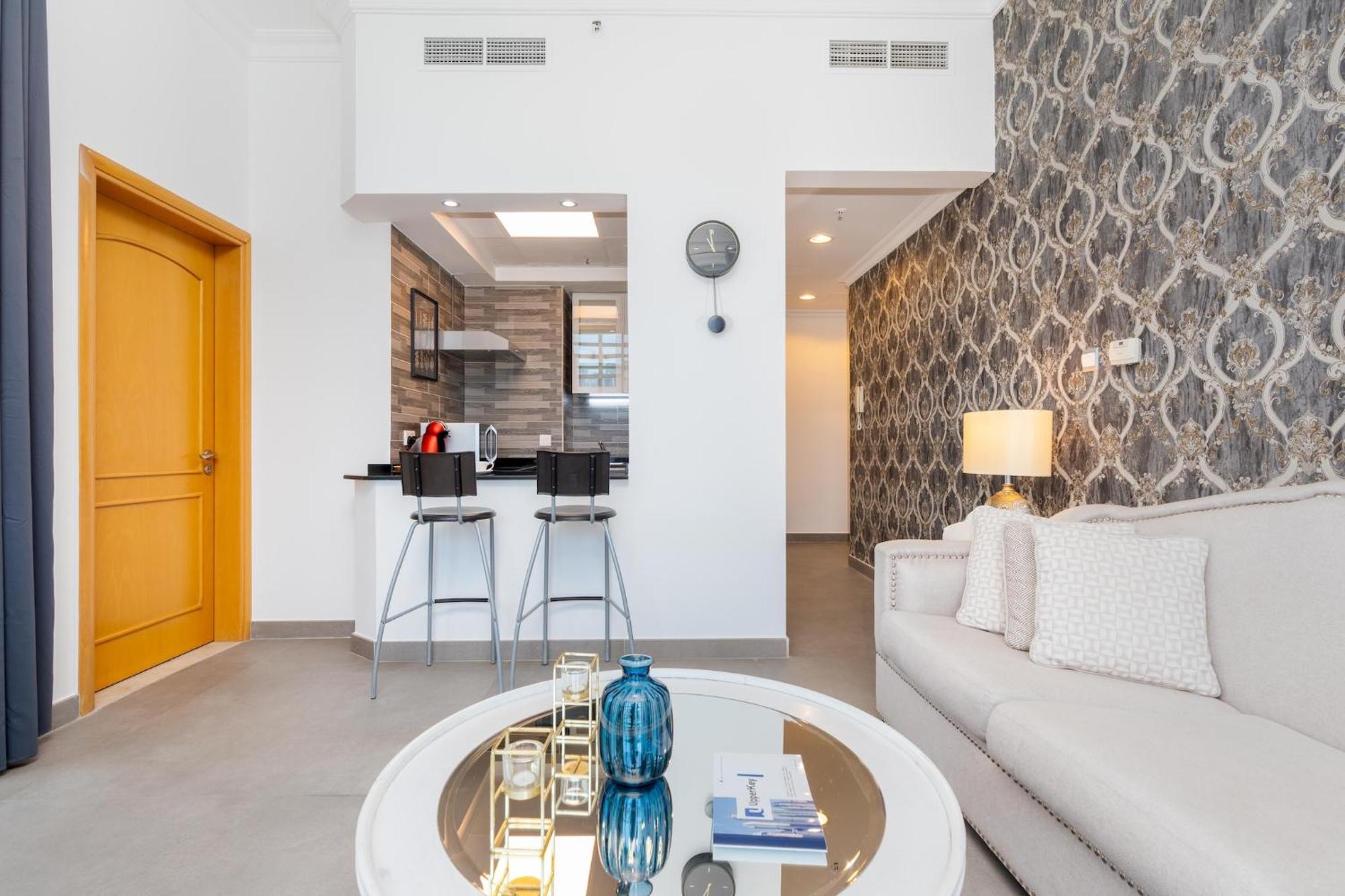 Apartment Marina Views - Walking Distance To Beaches - Cityapartmentstay *