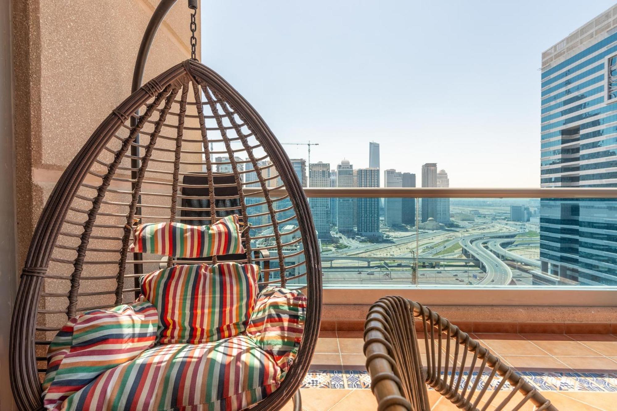 Marina Views - Walking Distance To Beaches - Cityapartmentstay *