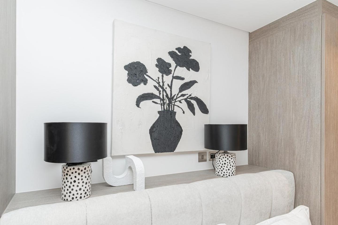 Apartment Fashionable Studio8 Min Walk To Burj Khalifa *