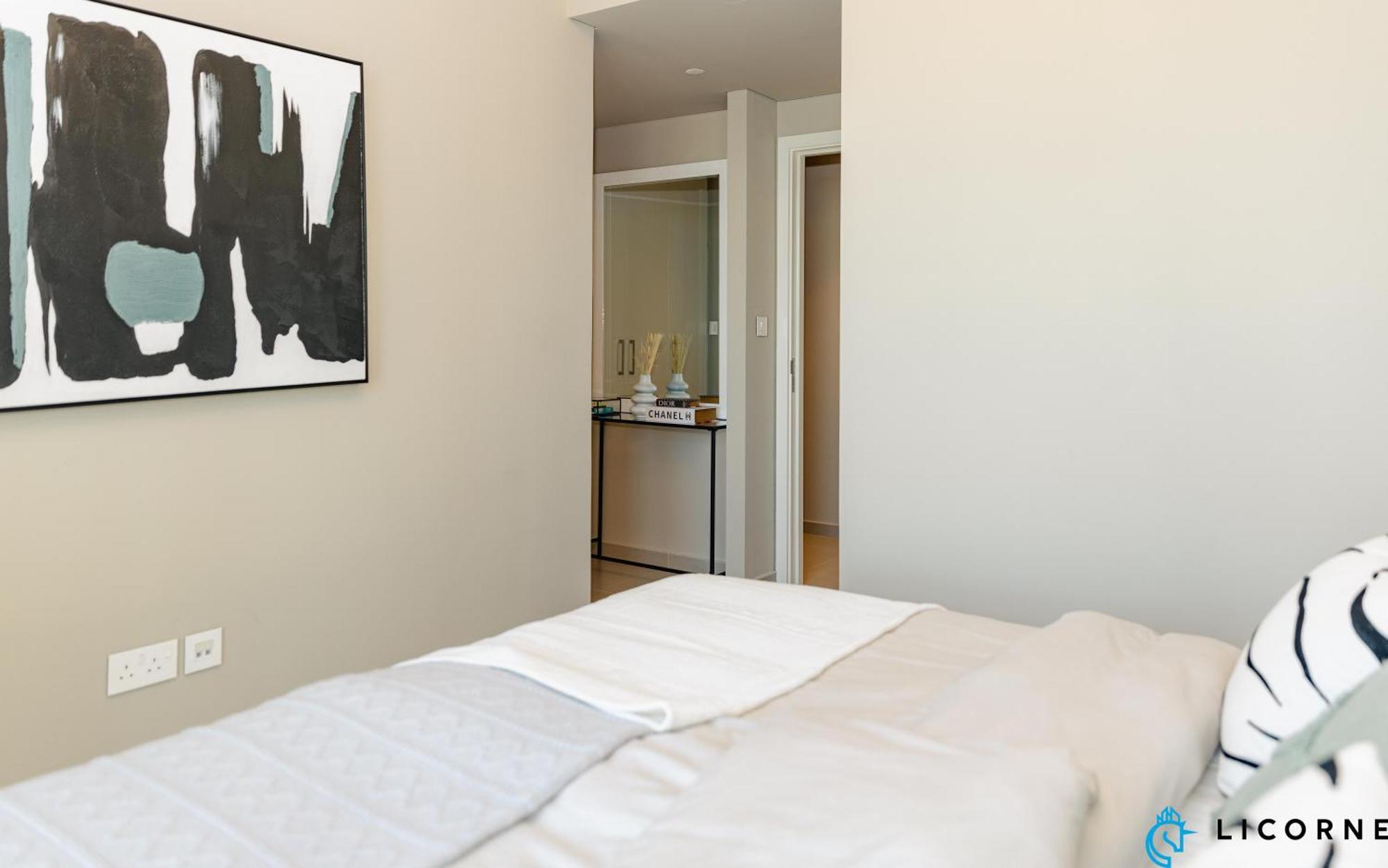 Daire Brand New Modern 2br Retreat, Walk To Mall - Downtown Views Ll Dubai