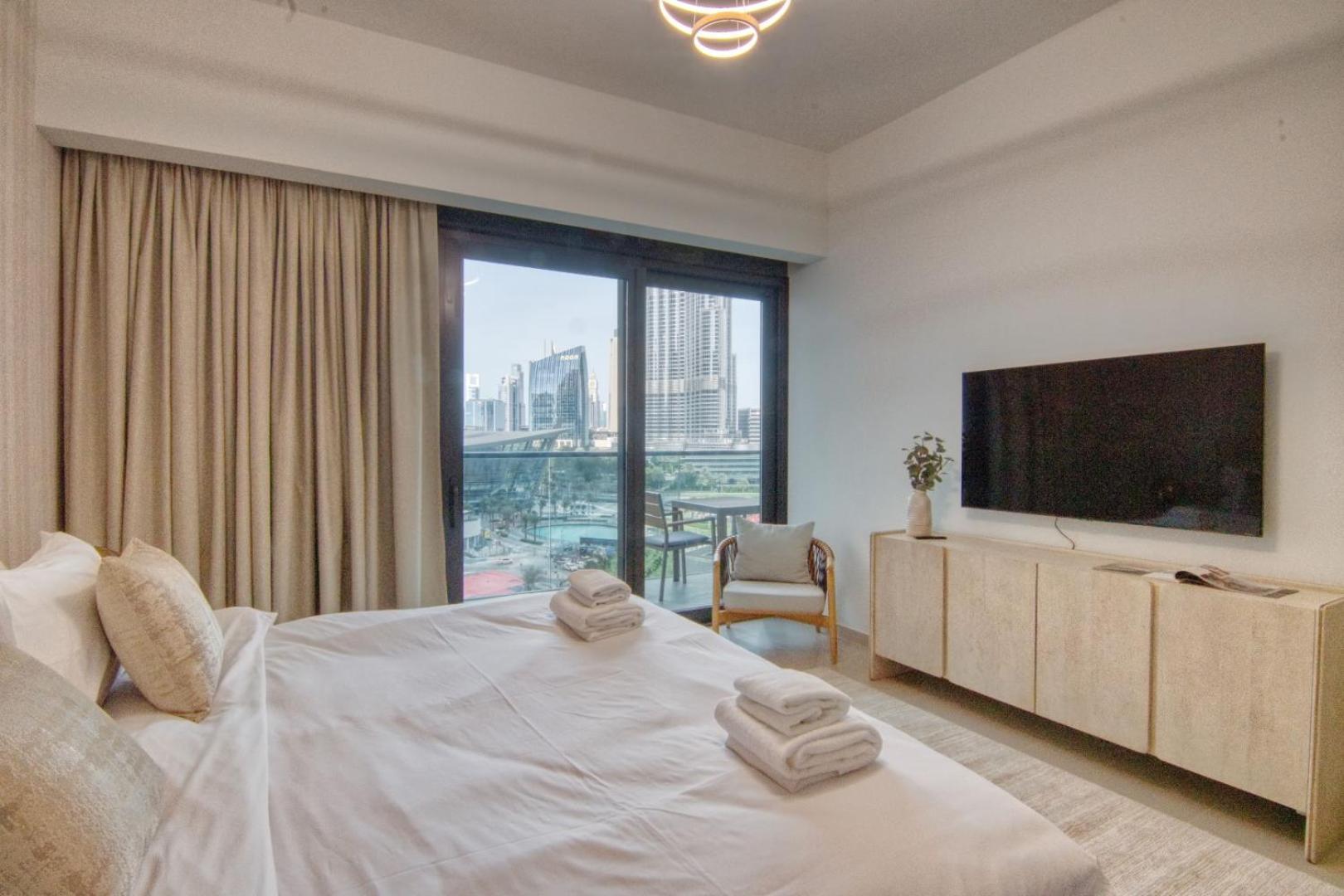 Full Burj Khalifa View - Two Balconies Apartment