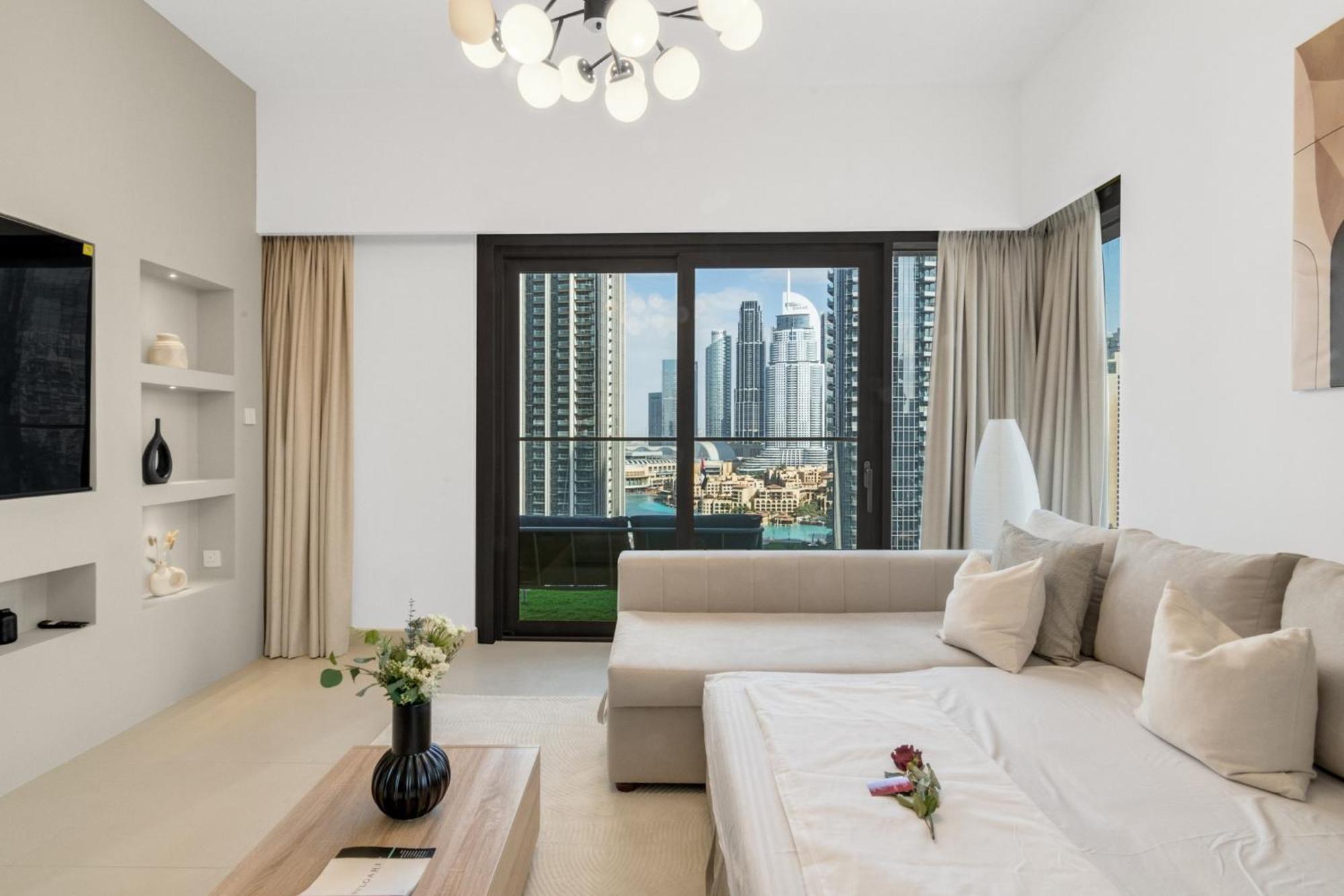 Incredible Burj Khalifa & Opera View Apartment Dubai