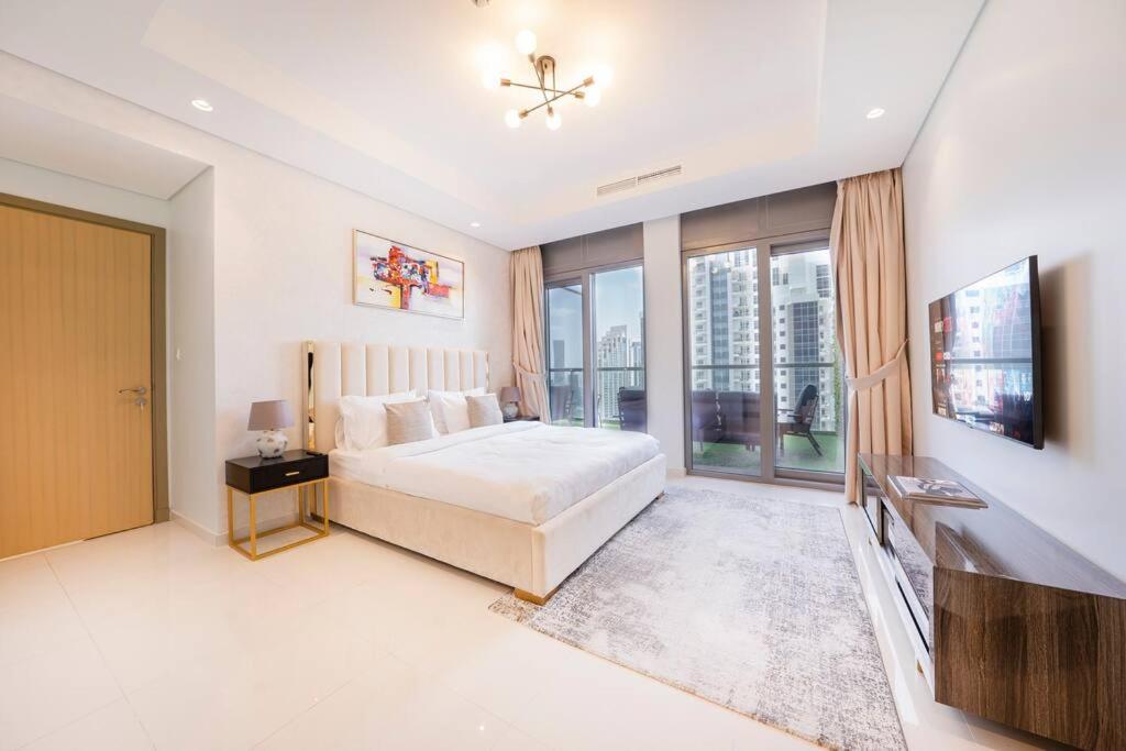 Paramount Midtown - Burj Khalifa Views Daire Dubai