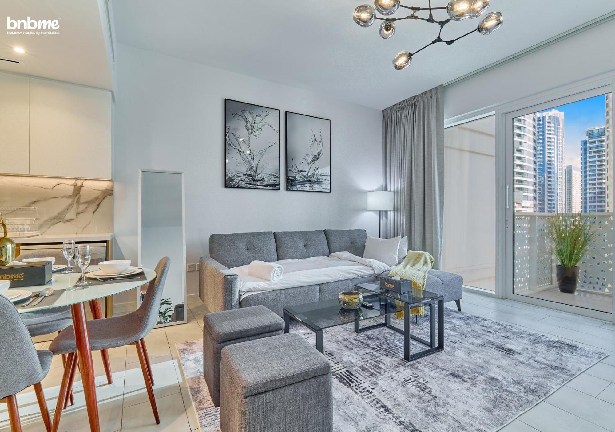 Bnbmehomes - La Vie Apartment